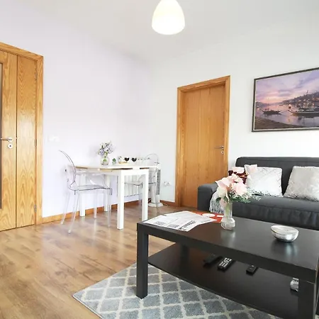 Apartment Infante Oldtown - Free Parking Porto