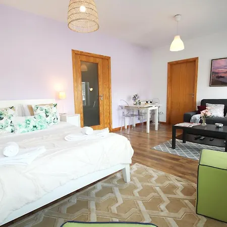 Apartment Infante Oldtown - Free Parking